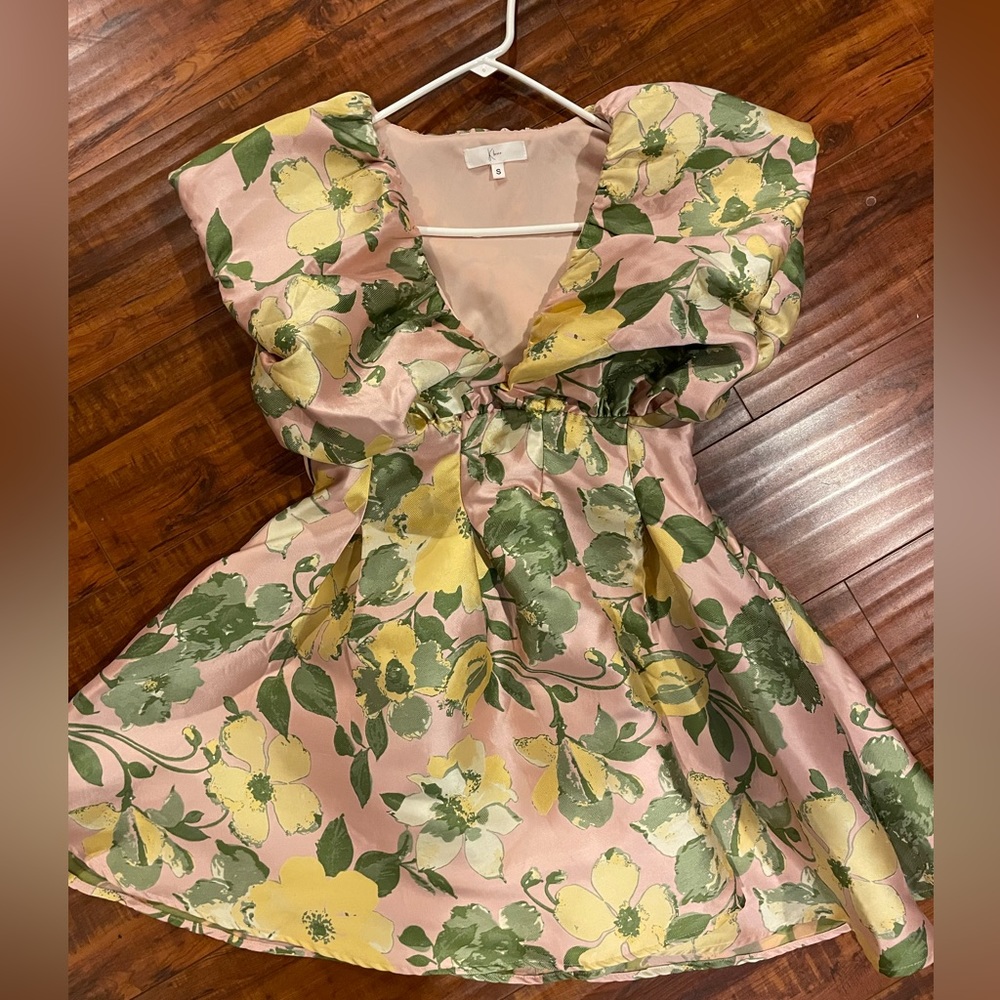 Floral dress